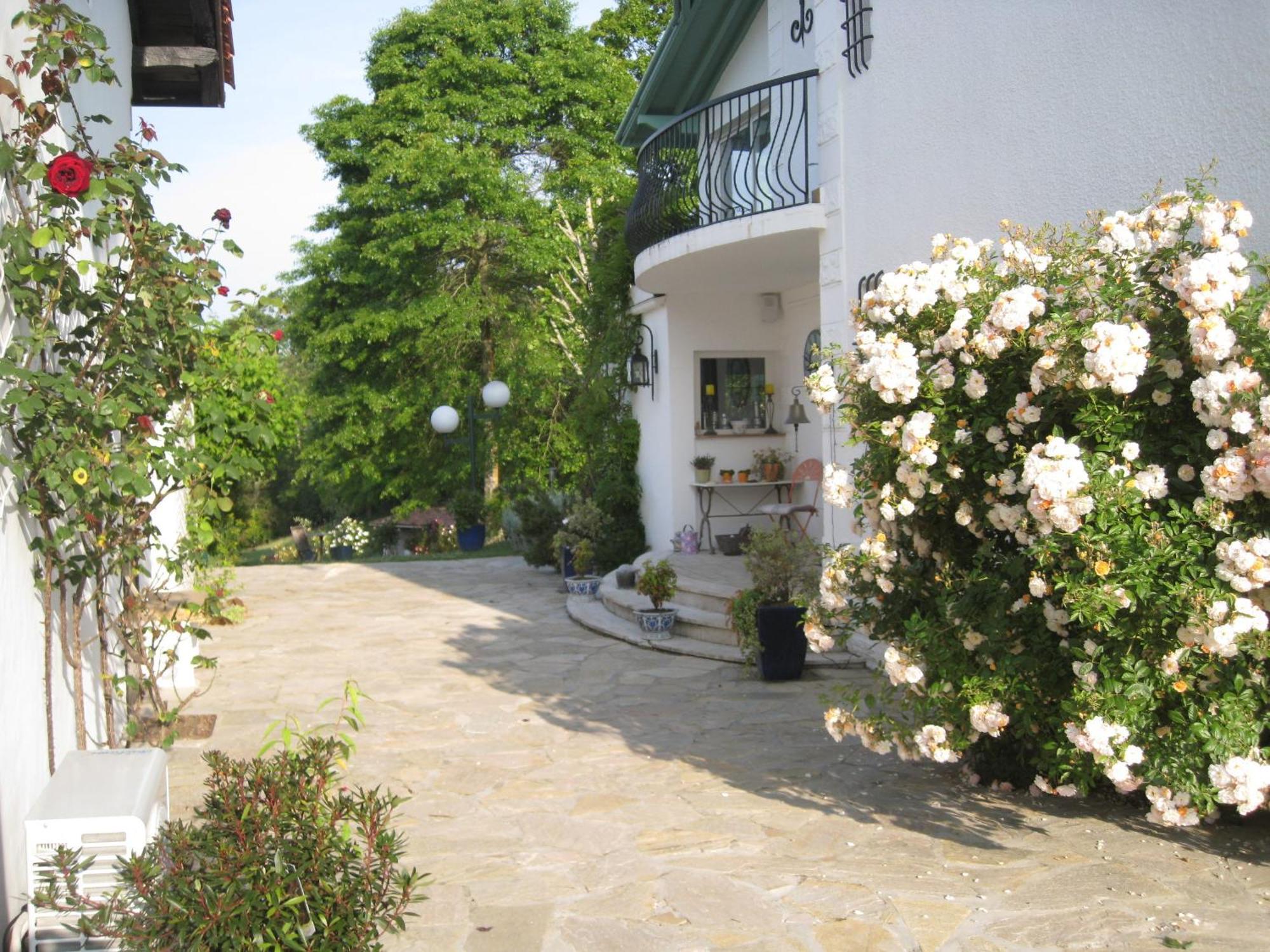 Domaine De Millox Bed & Breakfast Saint-André-de-Seignanx Exterior photo